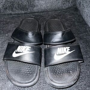 Nike Benassi Duo Women's Ultra Slide Sandals Black White Logo 819717 Size 10